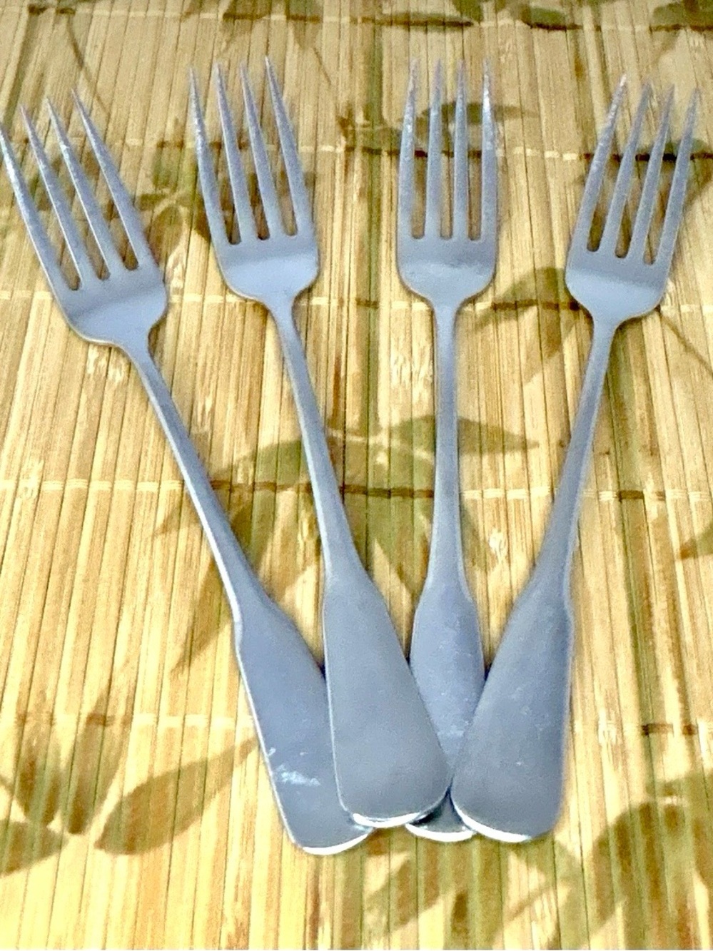Oneida MINUTE MAN Colonial Boston Stainless Satin Silverware Flatware 4 Dinner